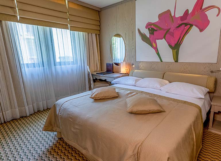 Gloria Villa 1 770X560