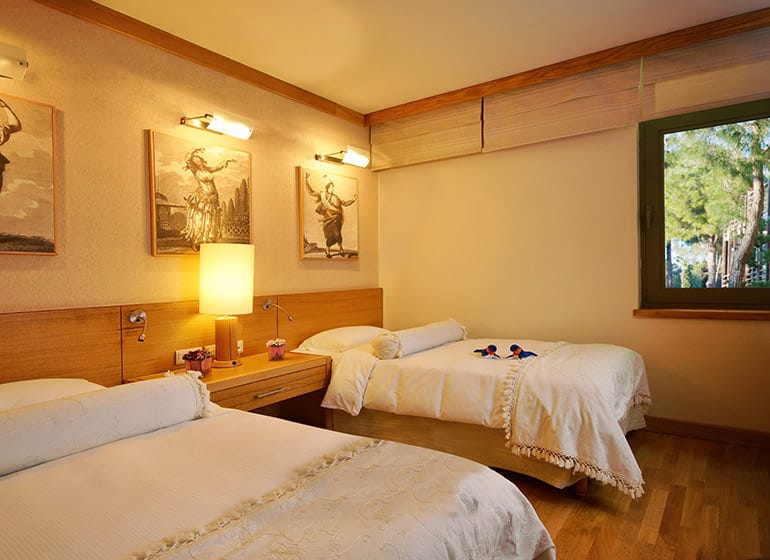 Familysuite8 Golfresort H Slider