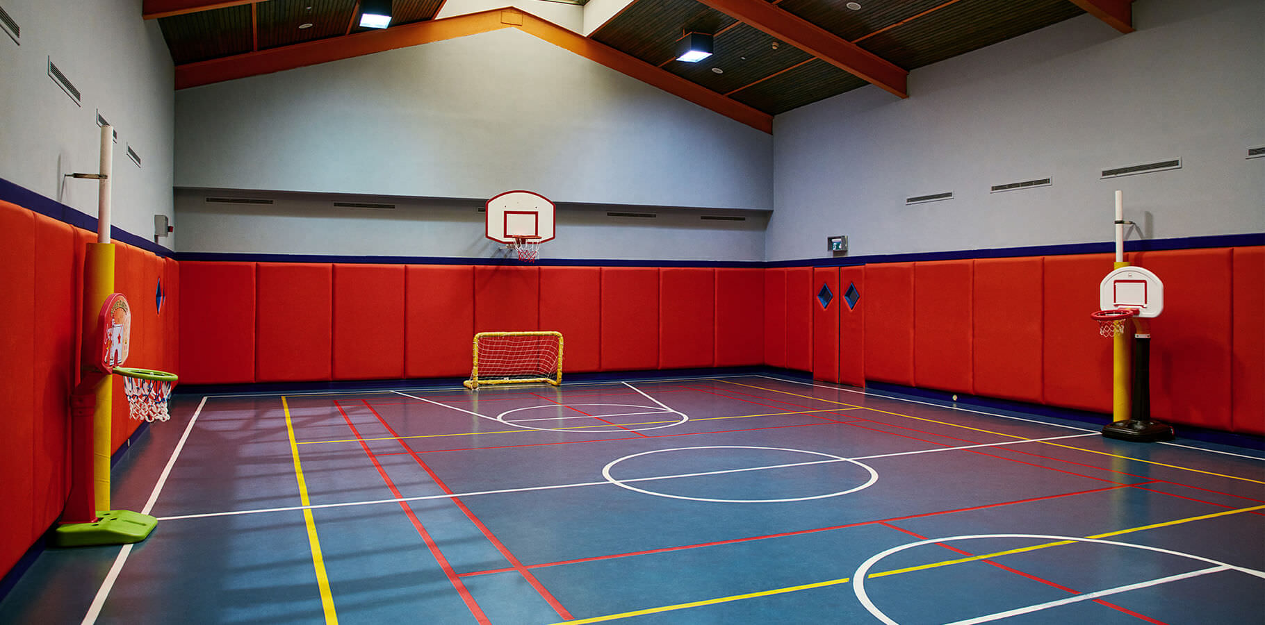 Gogi Kids Club - Sports Saloon
